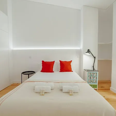 Modern By Hosty פורטו