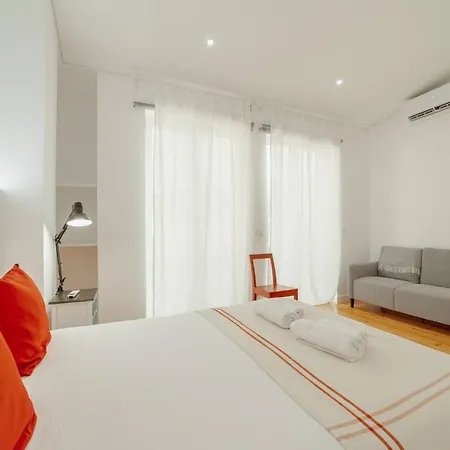 Modern By Hosty