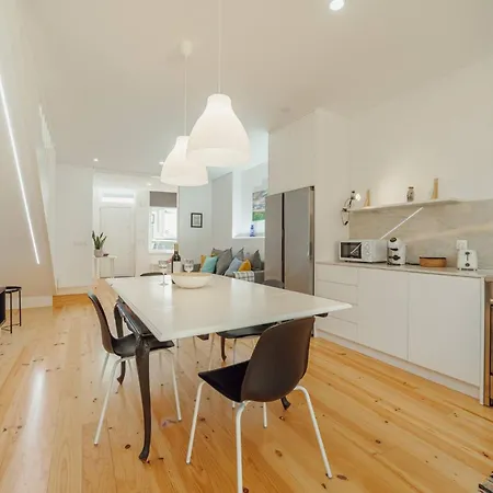Holiday home Modern By Hosty *